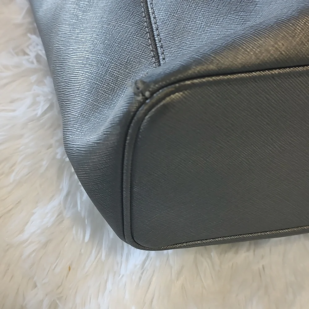 EUC Coach Town Tote Final Sale! - Picture 5 of 11
